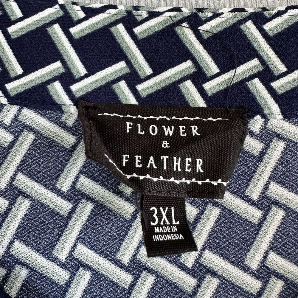 🎉5 for $45 🎉 Flower & Feather Top Blouse Shirt Size 3X - Picture 4 of 7